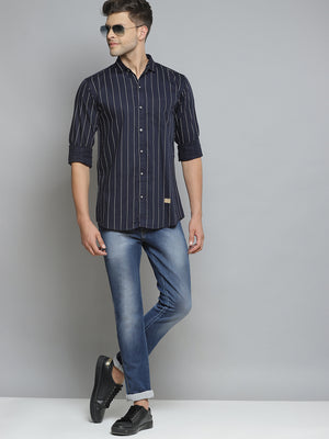 Men Navy Blue & White Striped Smart Slim Fit Opaque Casual Shirt