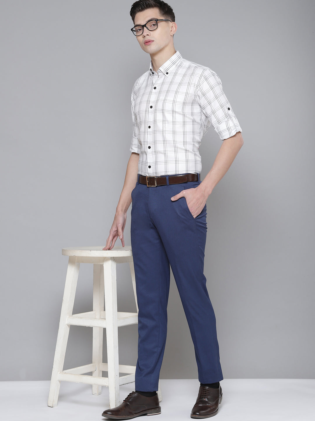 Men White Smart Slim Fit Checked Formal Shirt