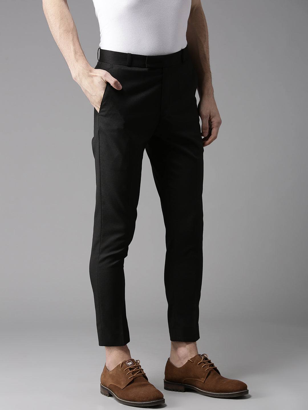 Men Black Tapered Fit Solid Trousers