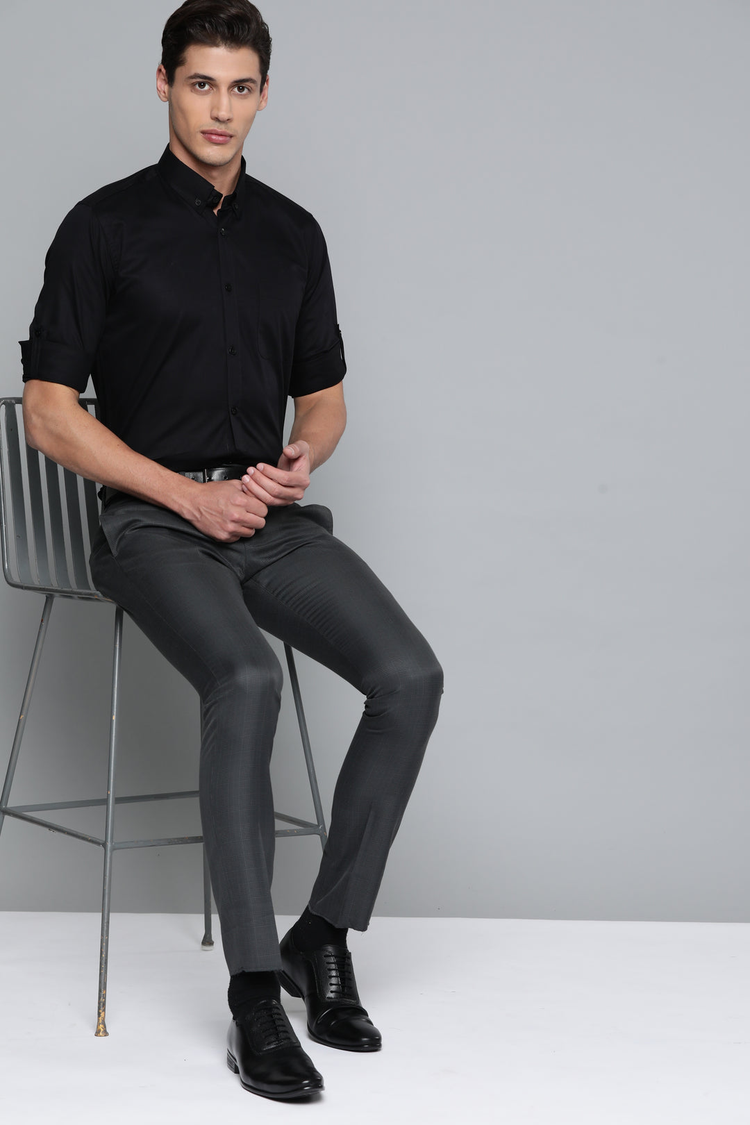 Men Black Smart Slim Fit Bio-Engineered Quick-Dry Odour-Free Formal Shirt