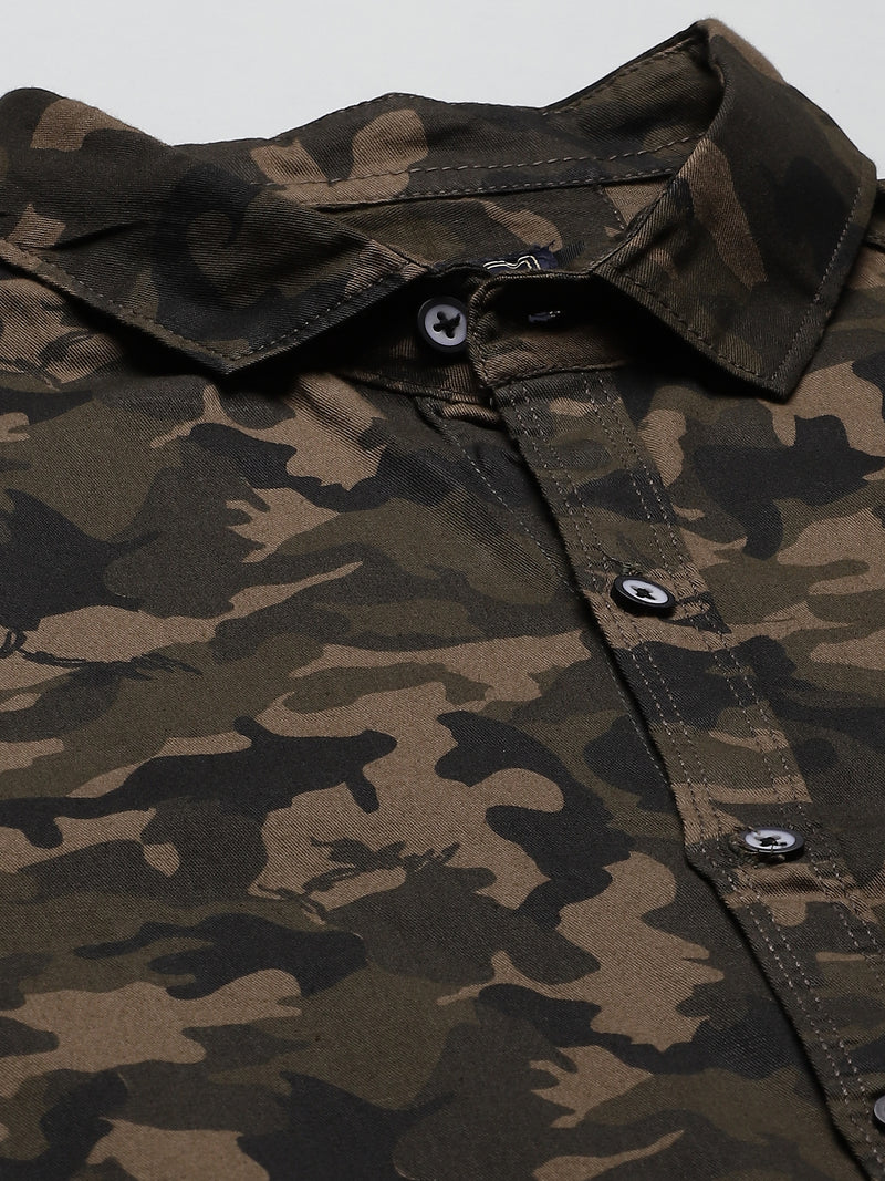 Men Green Smart Slim Fit Opaque Camouflage Printed Casual Shirt