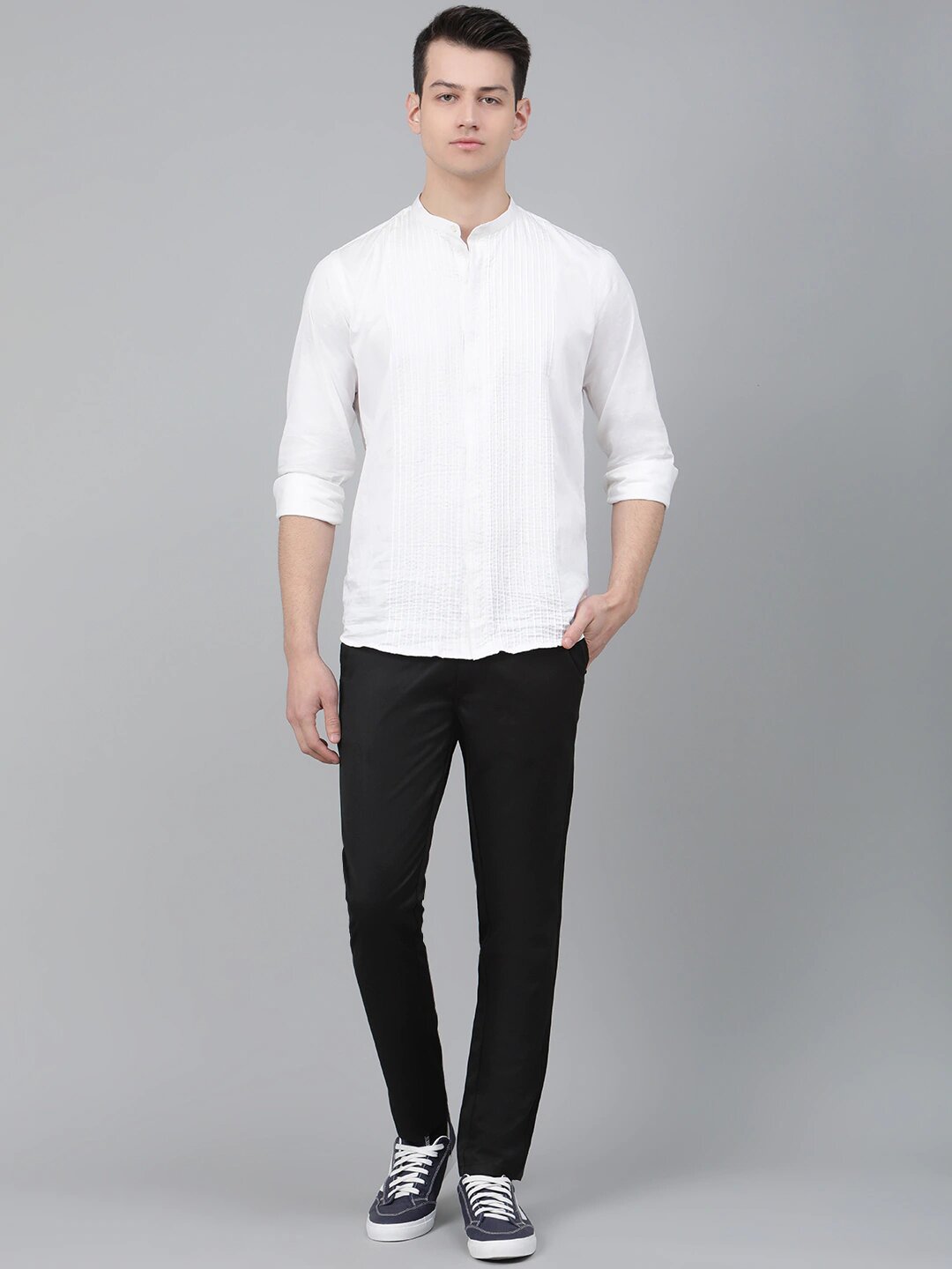 Men Black Smart Tapered Fit Solid Regular Trousers